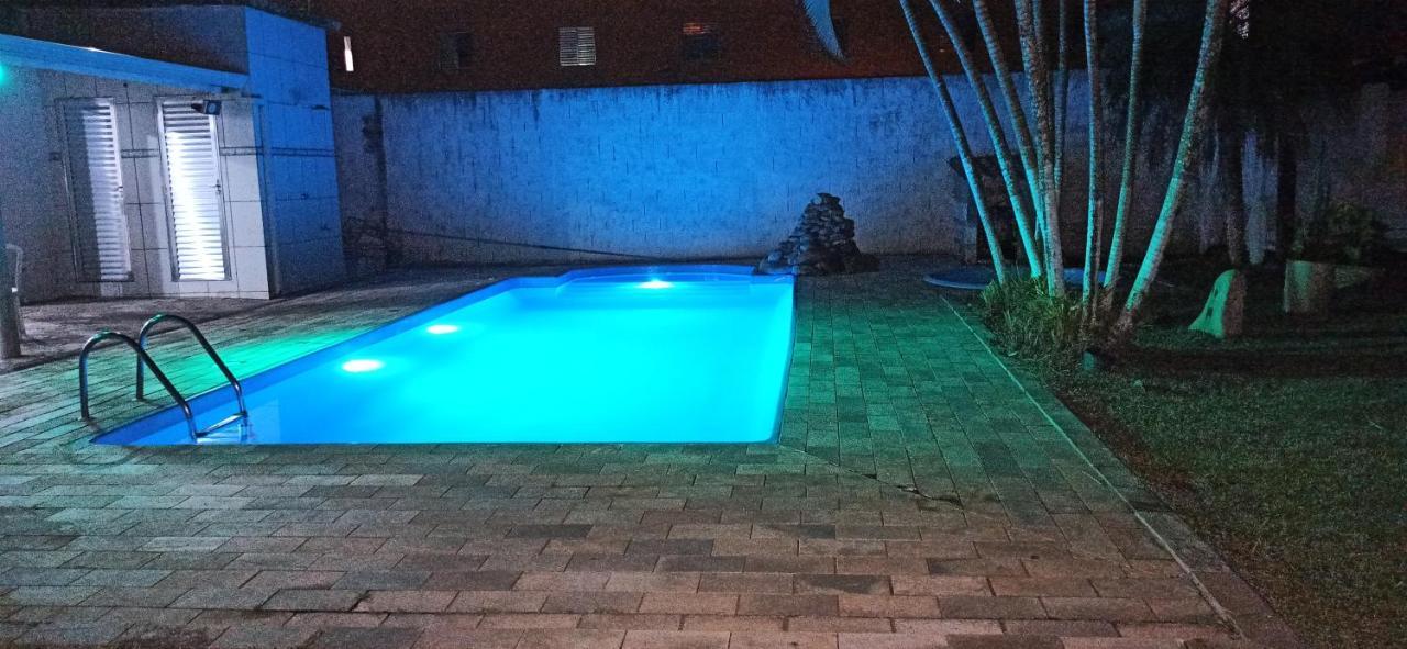 Casa De Praia Перуиби Экстерьер фото